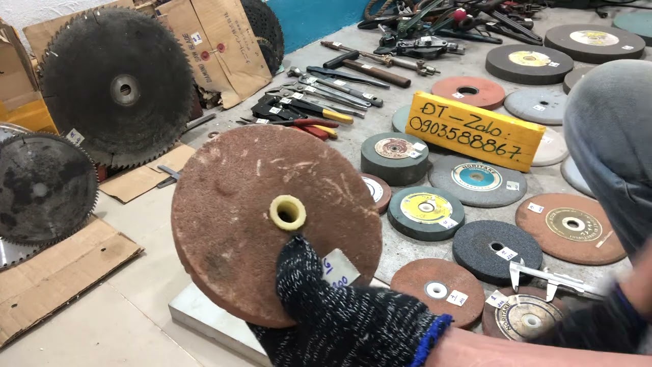 Số 110: Đá mài dầu công nghiệp-Đá mài -máy : Nội địa: 07-11-24