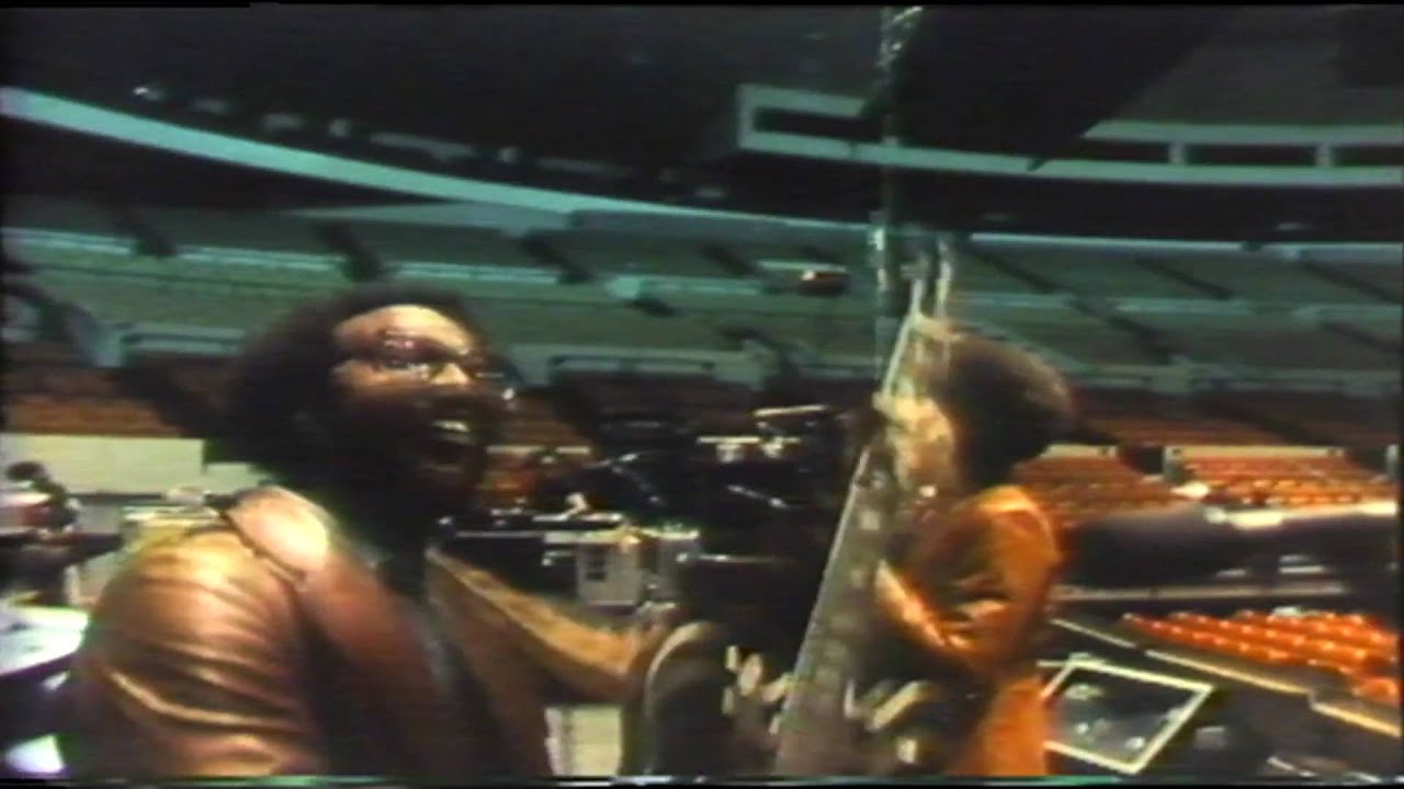 The Commodores - Nightshift 2010  A Tribute To Michael Jackson