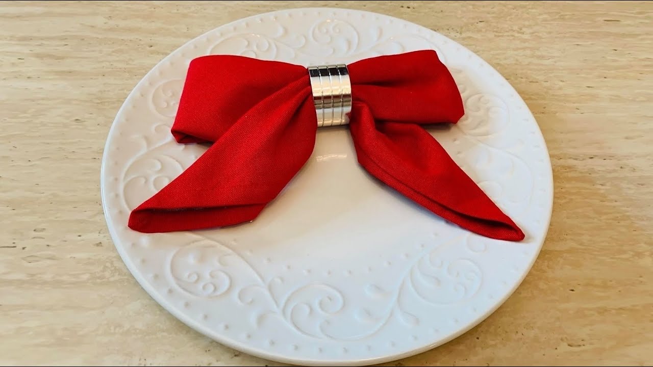 DIY: Bow Tie Napkin Fold with a Ring {MadebyFate} 