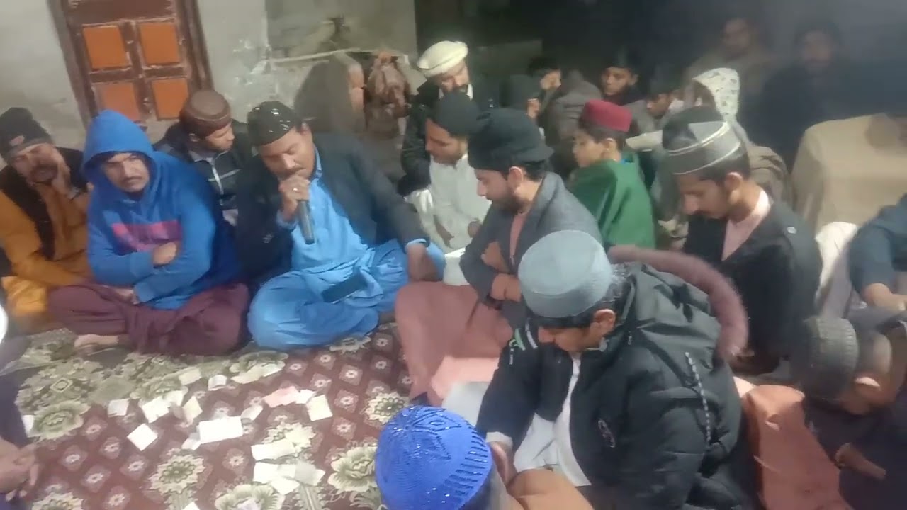 Kijiye Jo Sitam Rah Gaye Hain Jaan dene ko Ham