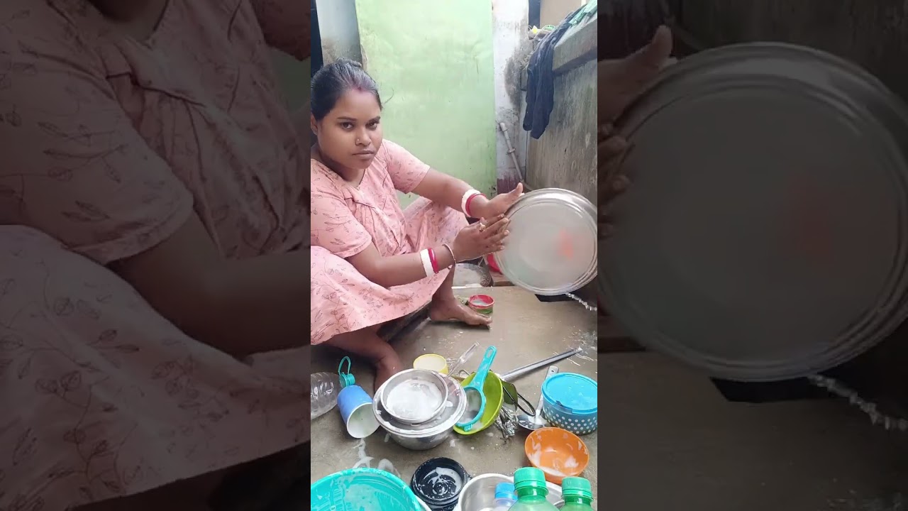 যে সে তরকারি দিয়ে খাবার খেতে আমার একদমই ভালো লাগে না কিন্তু শনিবারের সিম্পল খাবার খেতেই পছন্দ করি 😊