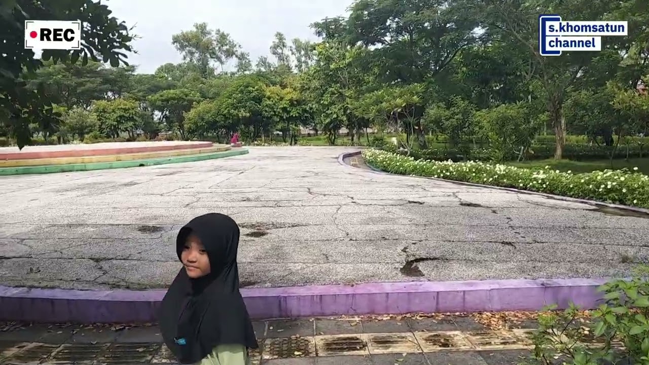 Jalan jalan ke Hutan kota Wanamukti kabupaten kebumen.