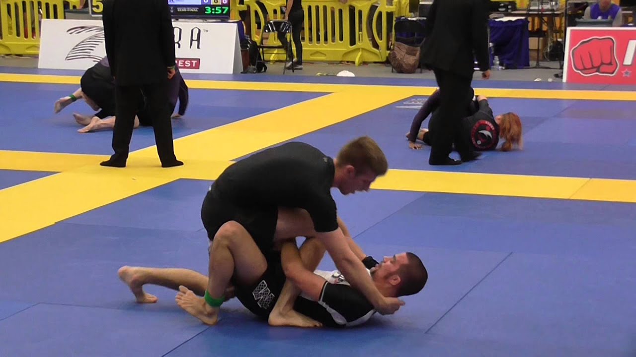 Keenan Cornelius VS Garry Tonon 2014 no gi worlds open wieght