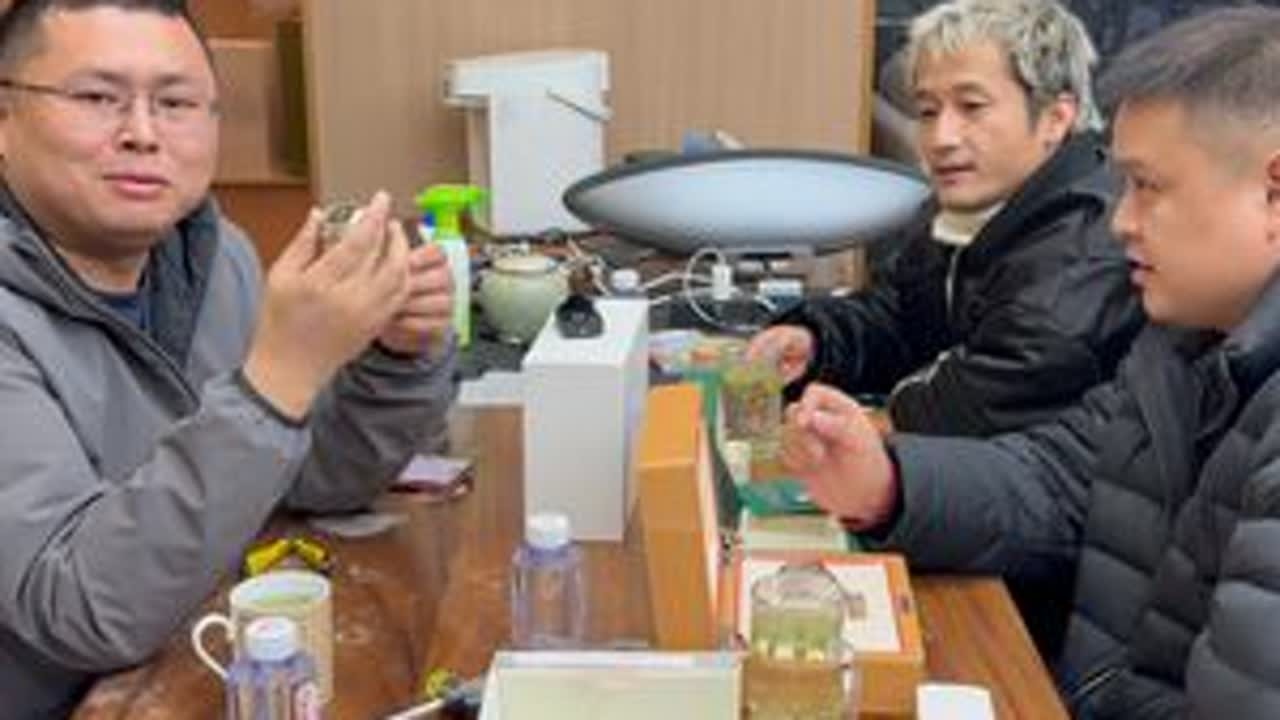 十年黄毛少年，励志提劳力士 #二手奢侈品