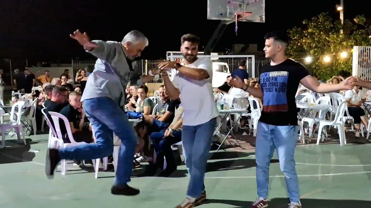 Τσάμικο από μερακλή - Ο ήλιος σόλο κλαρίνο Κώστας Τσαρουχάς