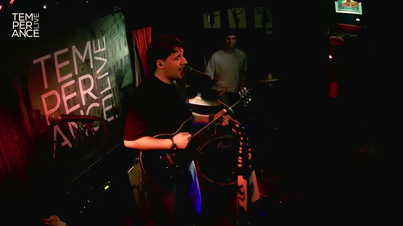 Daniel Barrie & The Drop D's - I Hold on (at Temperance)