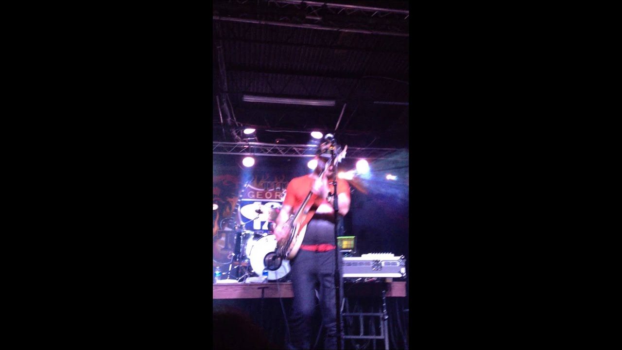 Sam Hunt - 90's Medley
