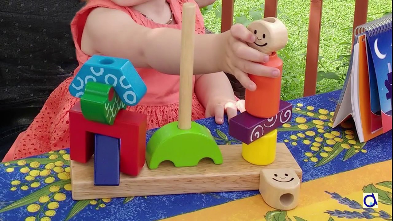 Preschool board game review: Day & Night by SmartGames