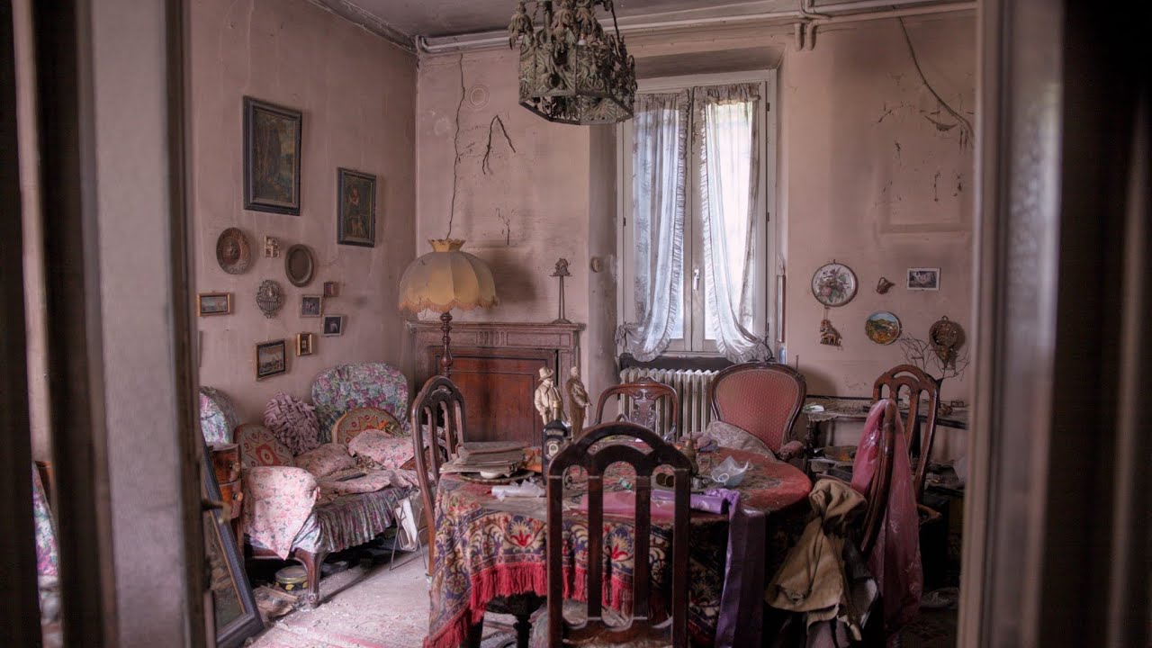 Urbex Italia: Esplorazione rischiosissima in centro paese dentro questa villa abbandonata | Urbex MJ