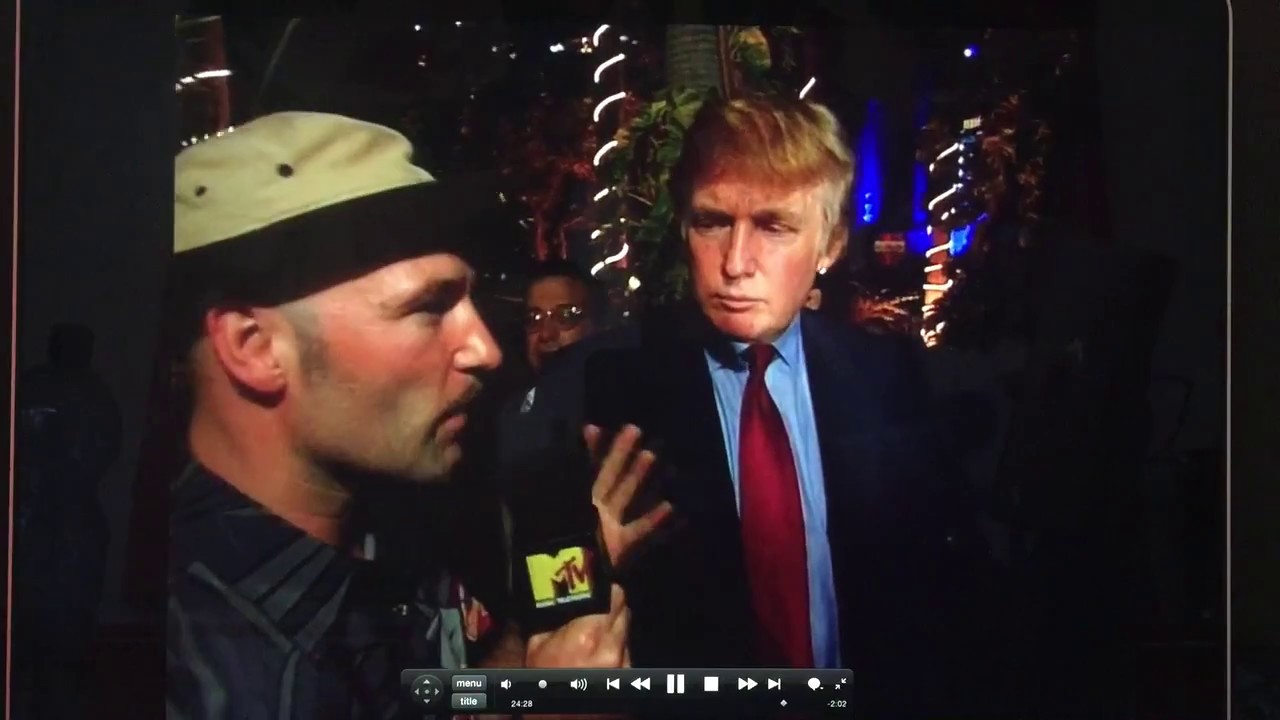 Eddy Zoëy meeting Donald Trump (2001).