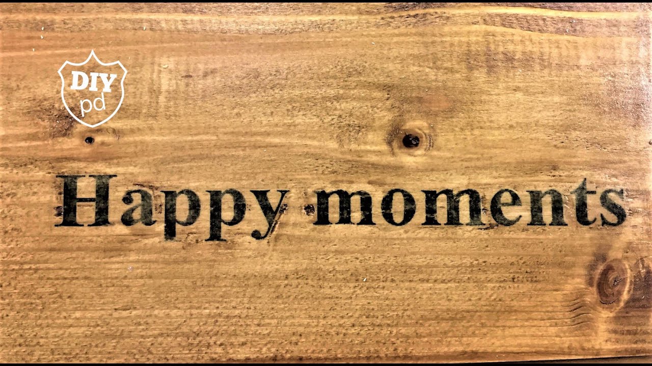 Mini Clothespin Photo Display - DIY How To Make It | DIY Decor Ideas