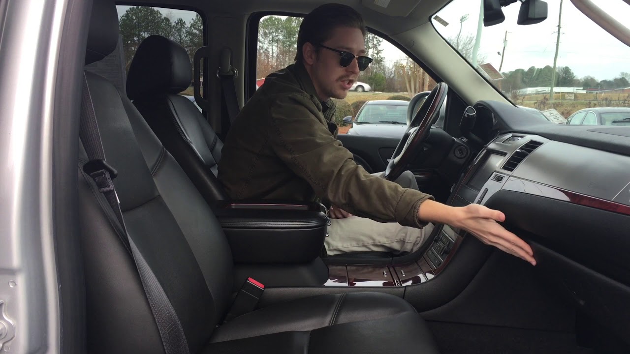 2014 Cadillac Escalade Premium at Matthews Motors