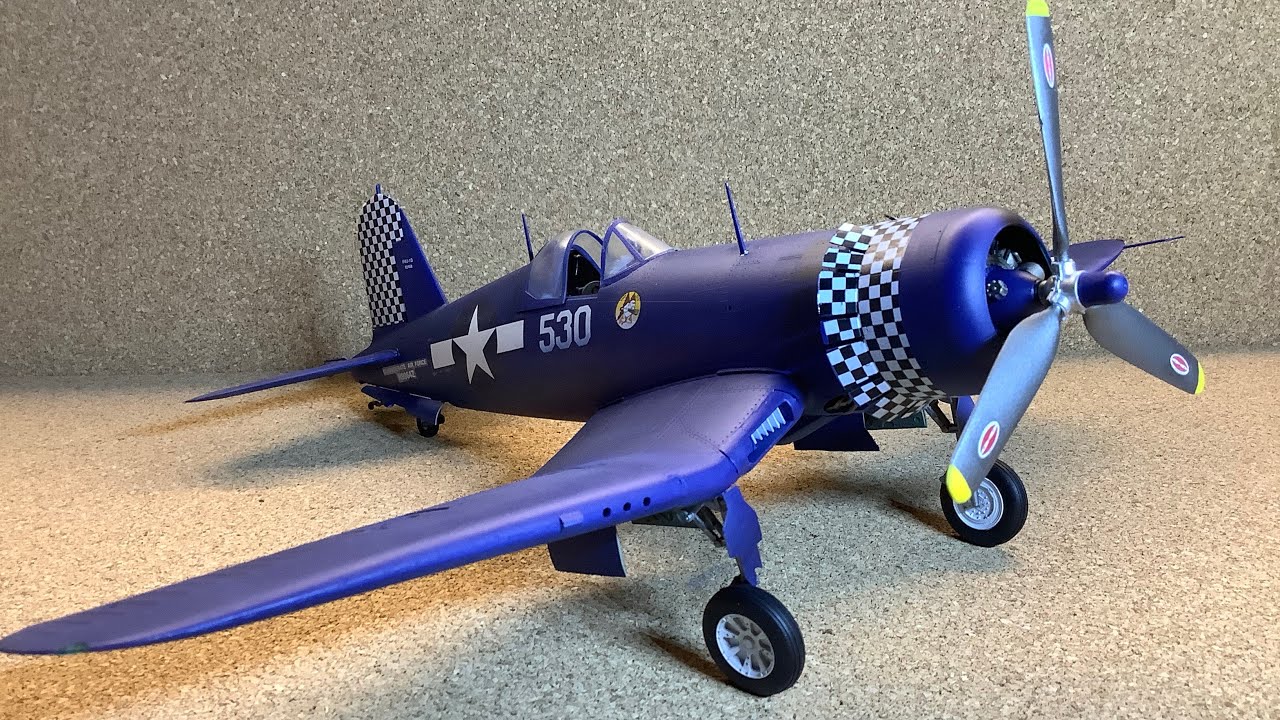 Corsair F4U-1D Miniature Trumpeter 1:32 by Rodez Maquettes