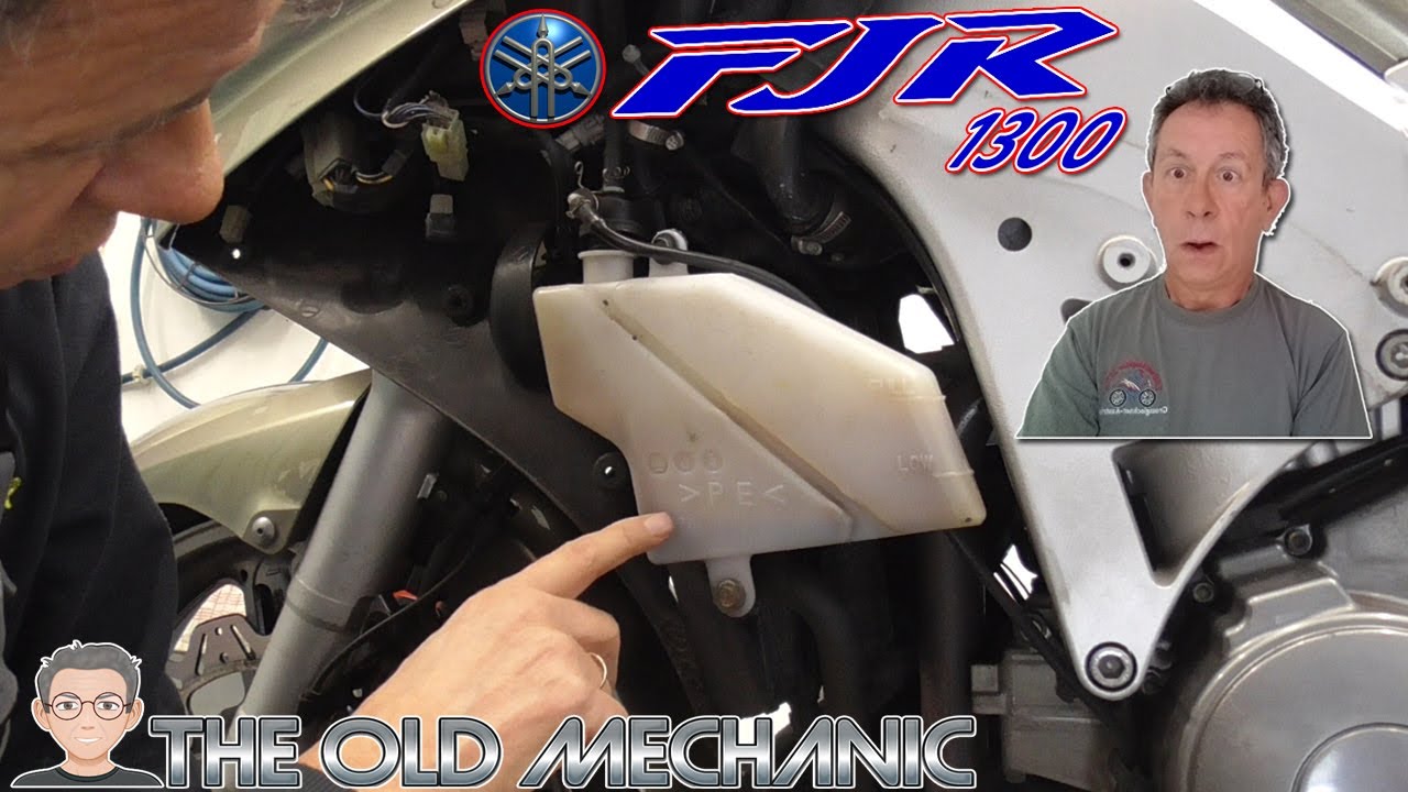 YAMAHA FJR1300 COOLANT RESERVOIR CHECK ! Is THIS EASY..? let me show it to you 👨‍🔧---🏍