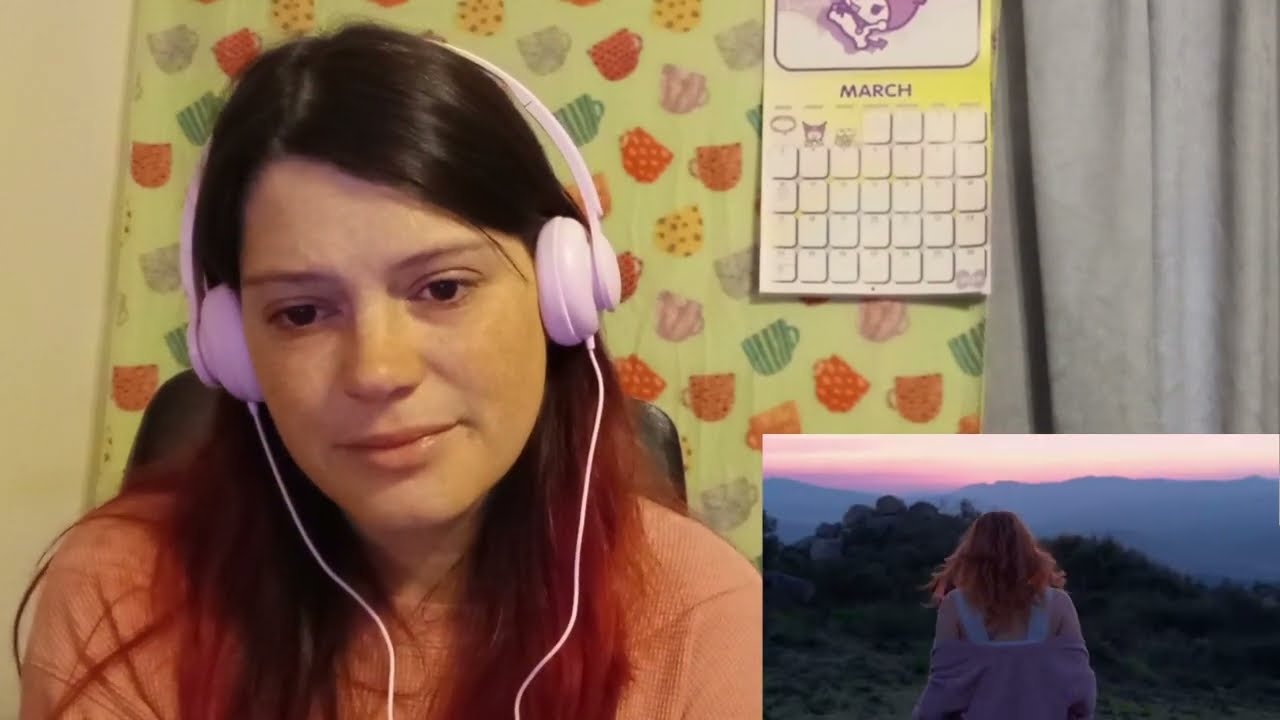 Blind Reaction! Lolli Wren (The Fairy Voice Mother!) - 