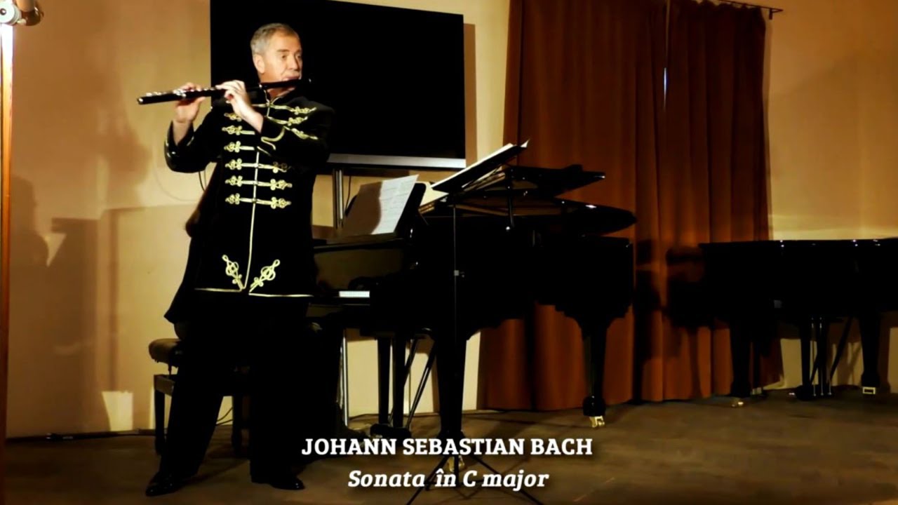 János Bálint - J.S.Bach Flute Sonata in C major, BWV 1033