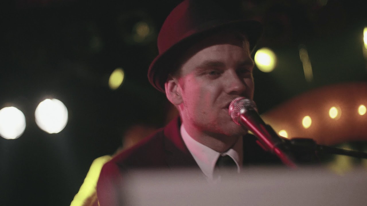 Jan Terlouw Junior & The Nightclub - Mister Nothing (Official Video)