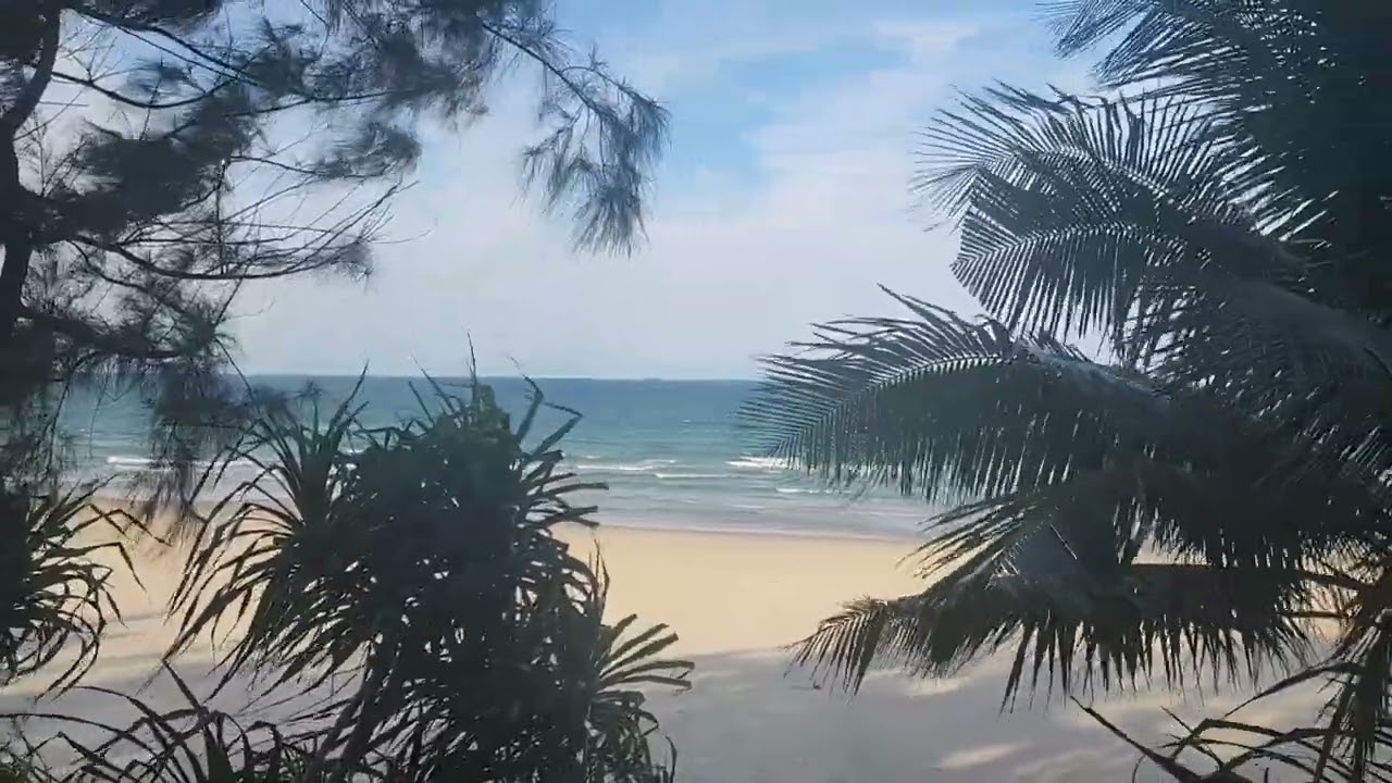 Lăng C&ocirc; Beach resort review || Wed. July 3rd, 2024