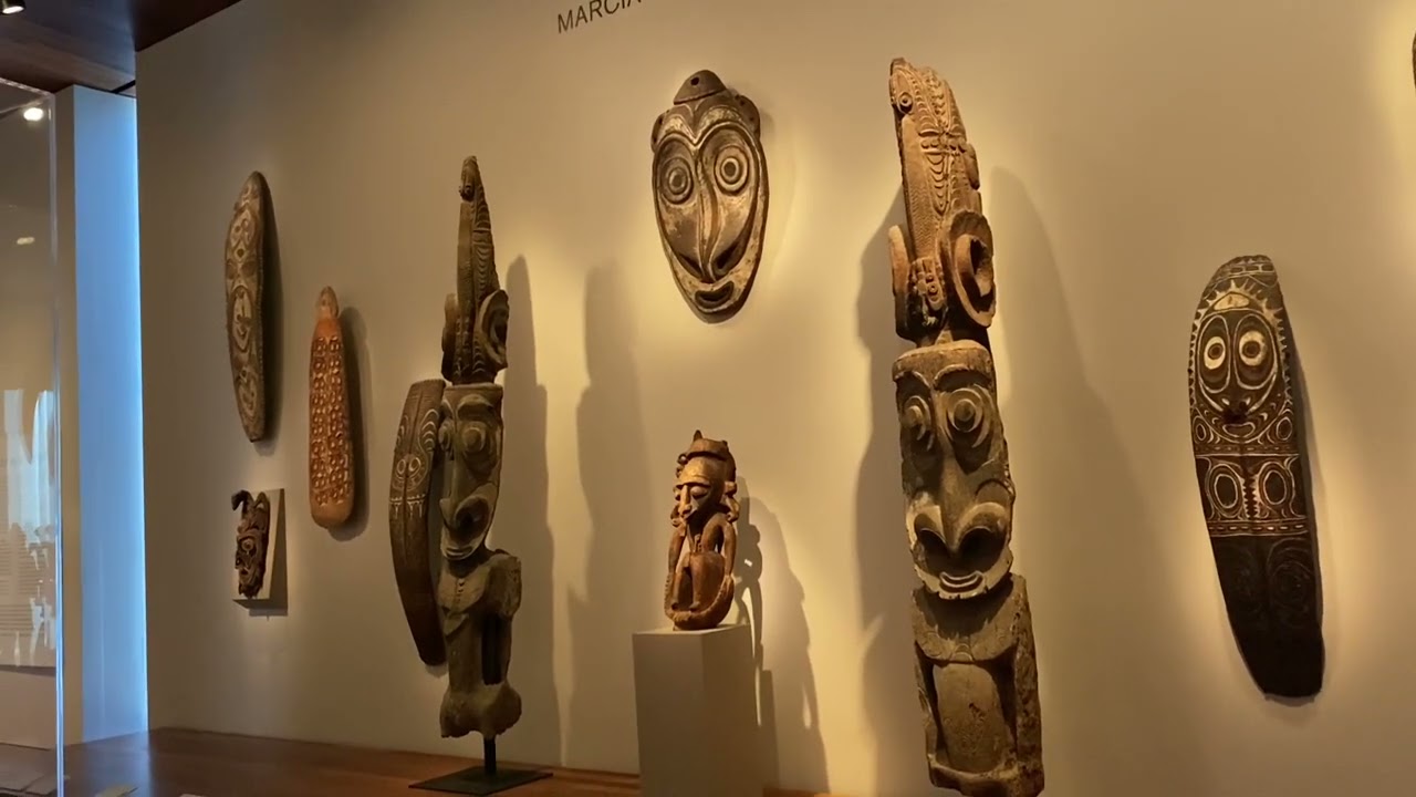 Whisper in deYoung museum