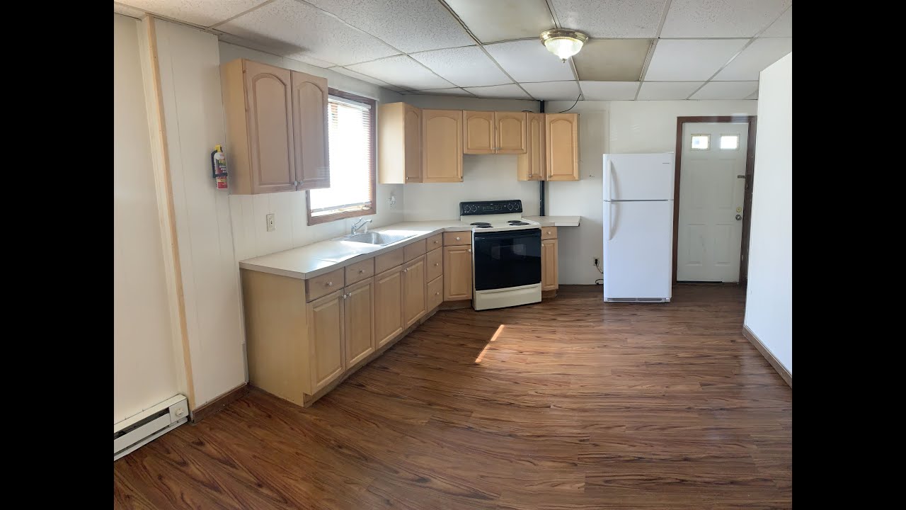 One *HUGE* Bedroom at 3 E Main St, #1L, Webster, MA!  617-845-1000
