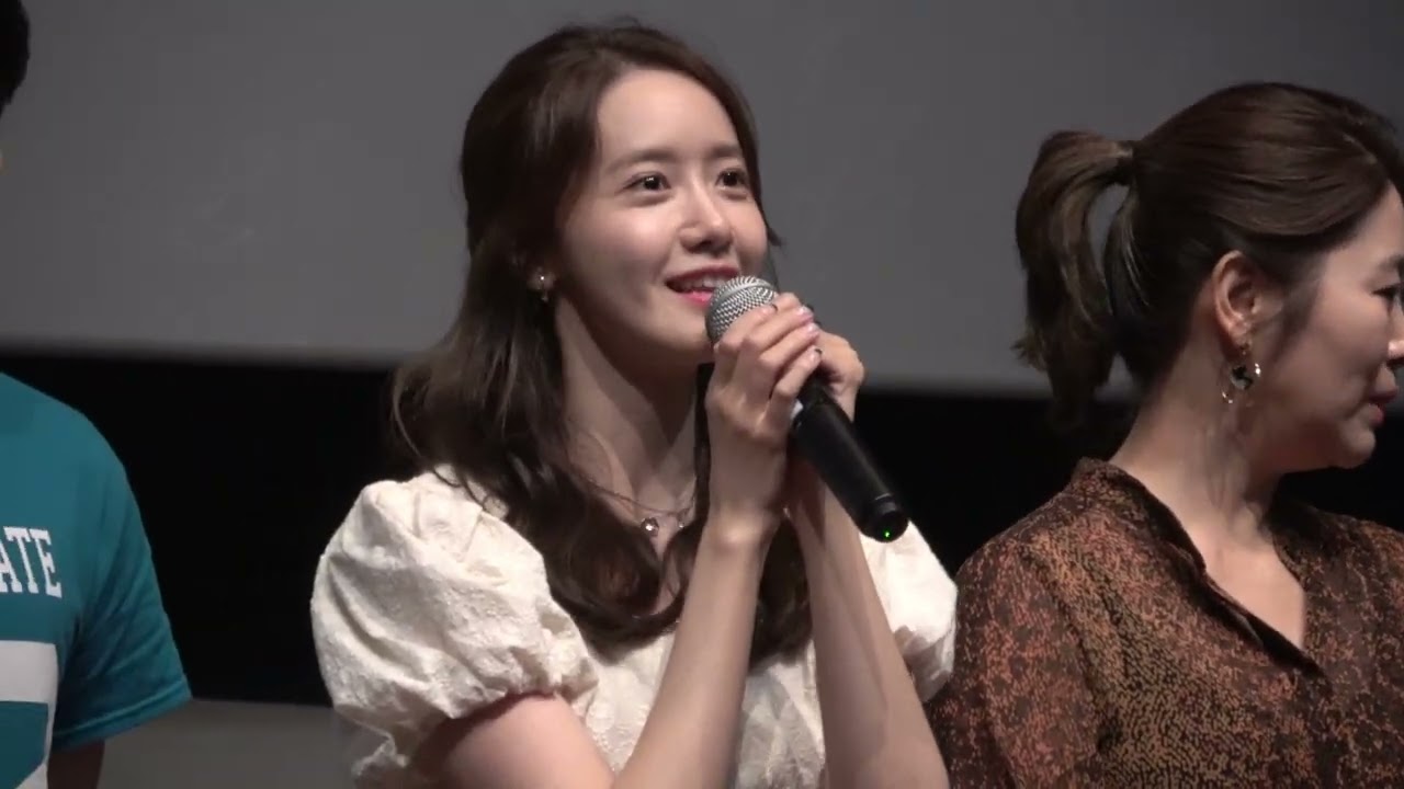 20190811 엑시트 무대인사 영등포 (with.노란 장갑, 직진남) #영화 #엑시트 #무대인사 #윤아 #이상근 #김지영 #강기영