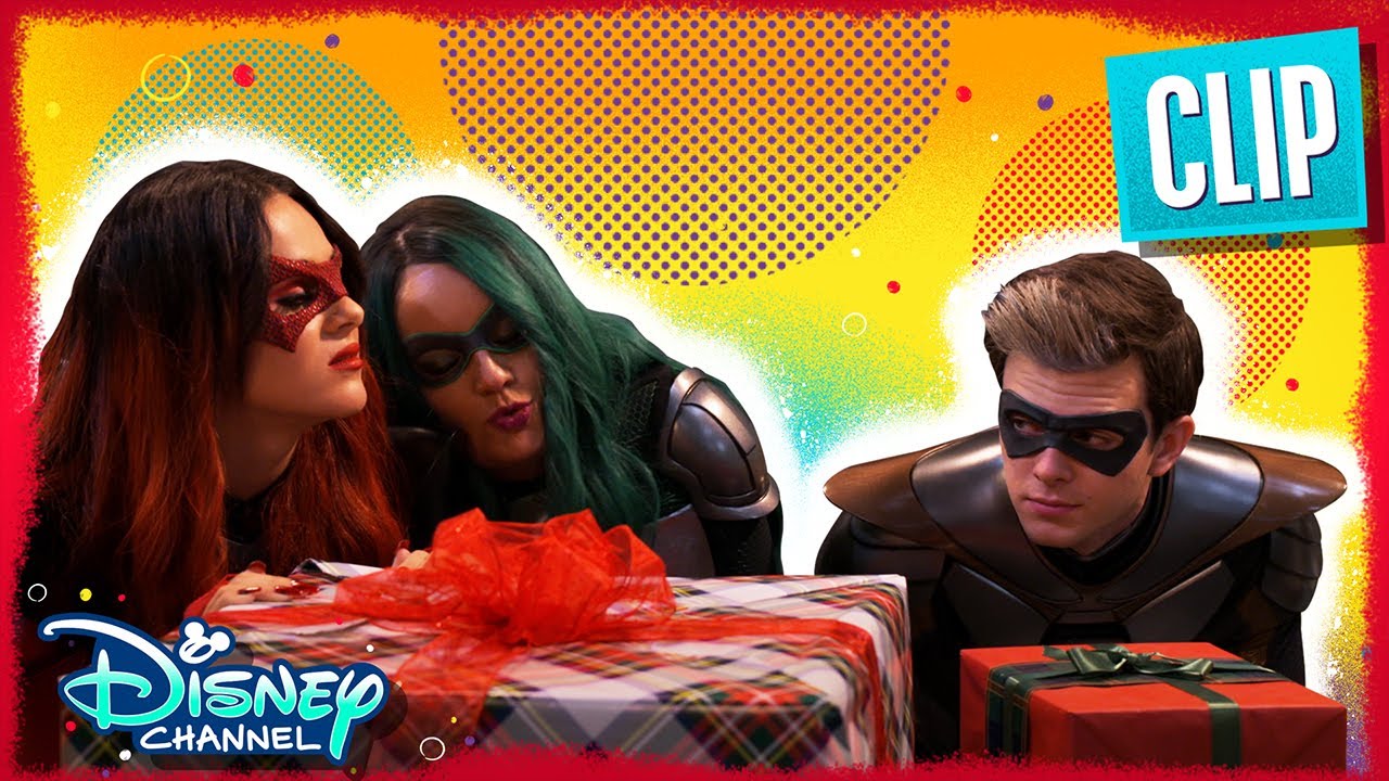 How the Villains Stole Christmas 🎄| Disney's Villains of Valley View | @disneychannelanimation