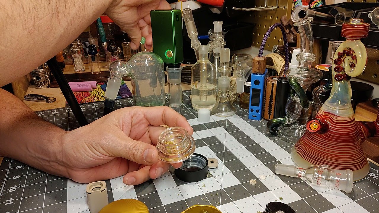 DotLeaf 1.0, two bowls through the burl ashcatcher.  A lovely little sesh device with some flaws.