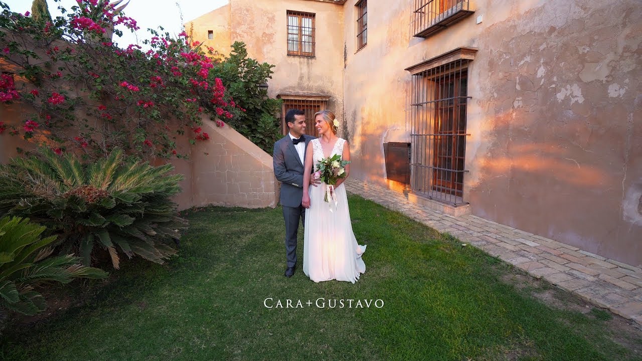 Cara & Gustavo | Destination Wedding in Seville