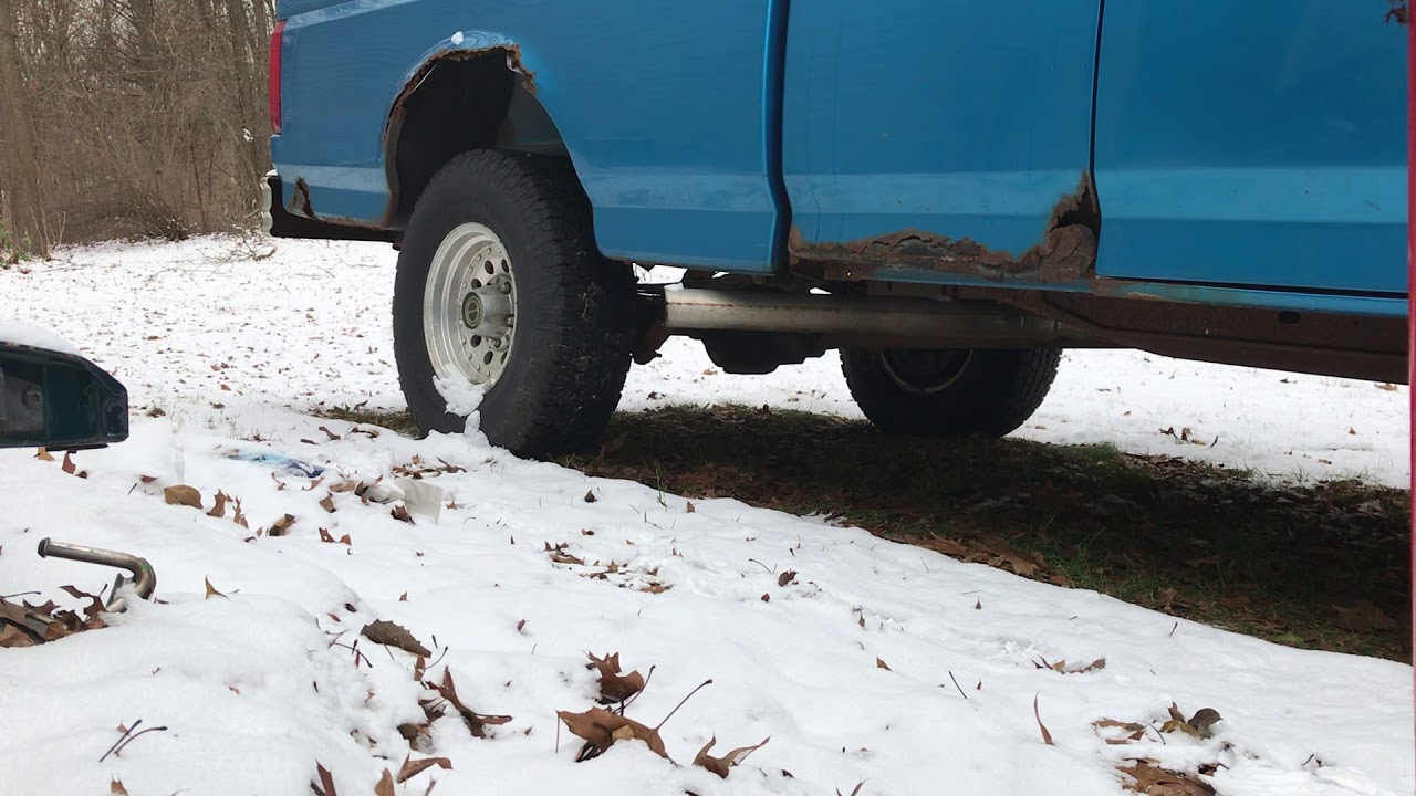 1994 Ford F-150 4.9L 300 I-6 straight pipe cold start