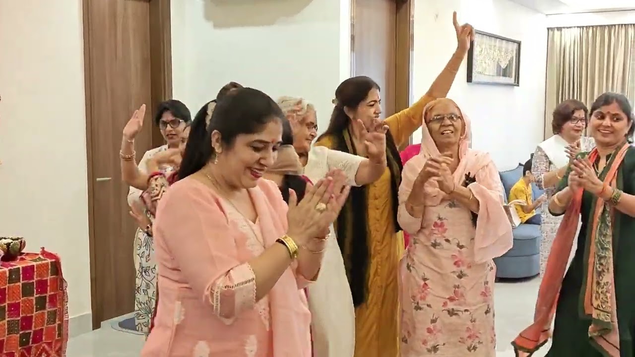 मैया दर्शन से हुई निहाल, मै नाची तेरे अंगना में 🙏