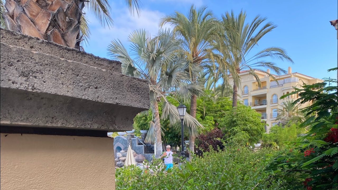 You Have to See This Resort! Walk With Us at Palm Oasis Maspalomas.