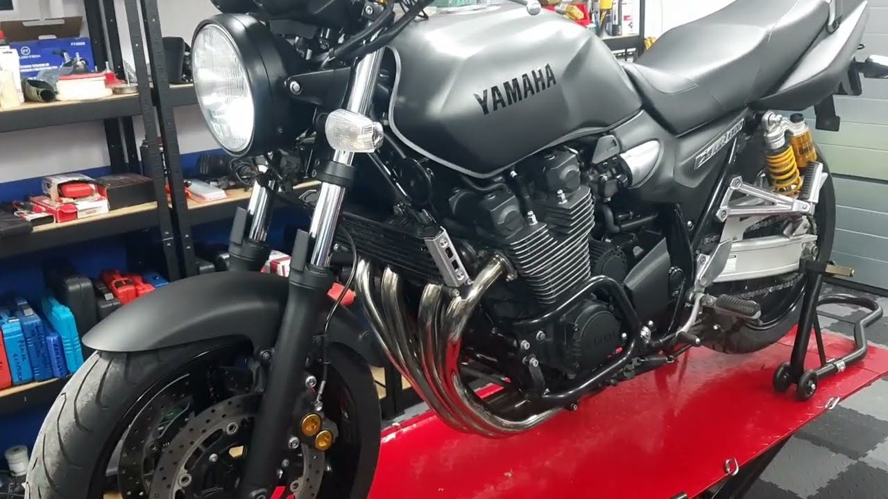 Yamaha XJR 1300 zapowiedź małego serwisu. I małe przejęzyczenie  😅 ze zmęczenia..