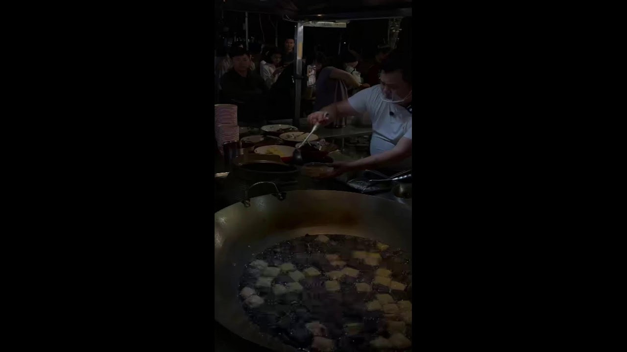 The Street Food Hub – Delicious Food Moments