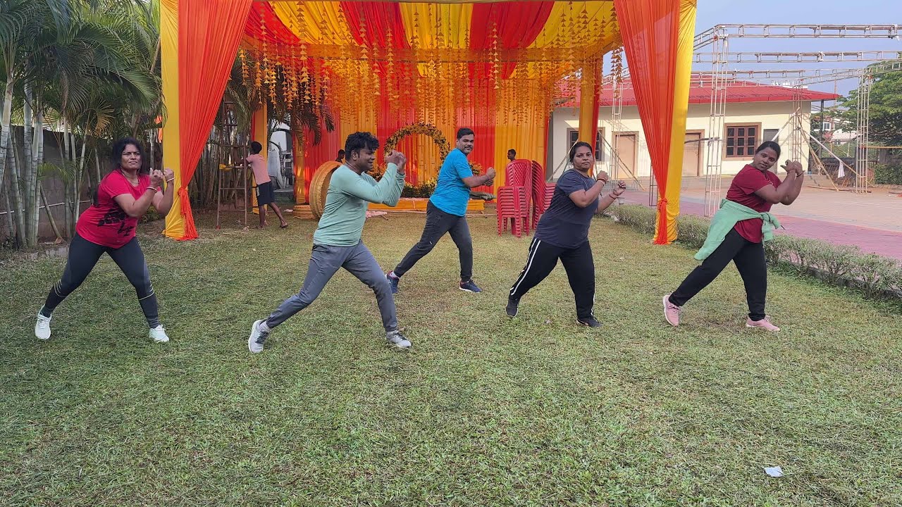 HIGH-ENERGY Bollywood Zumba Workout