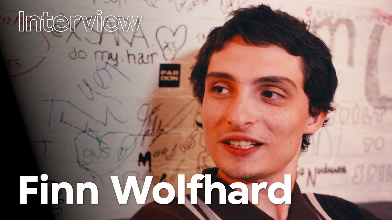 Finn Wolfhard over zijn plankenkoorts en muzikale band met Djo