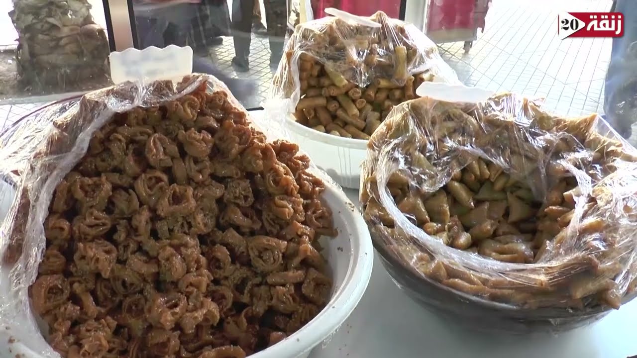 الشرقاوي.. صانع الشباكية في شهر رمضان بمدينة وجدة