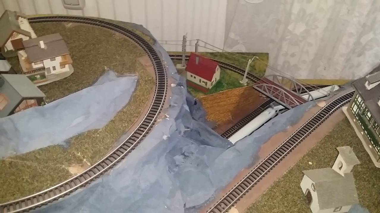 Spur N Modellbahn Anlage Piko ICE 3 Arnold Repariert