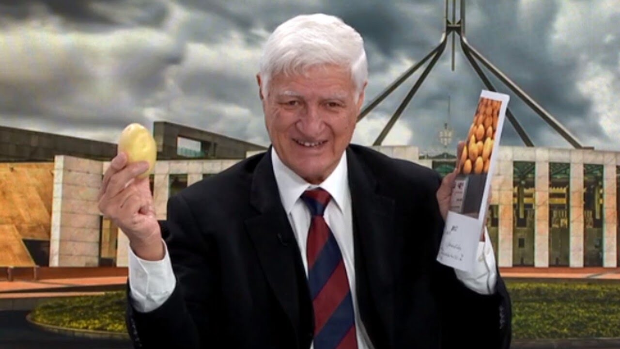 Bob Katter blasts mark-up of ‘humble potato’ as he rails against supermarket duopoly
