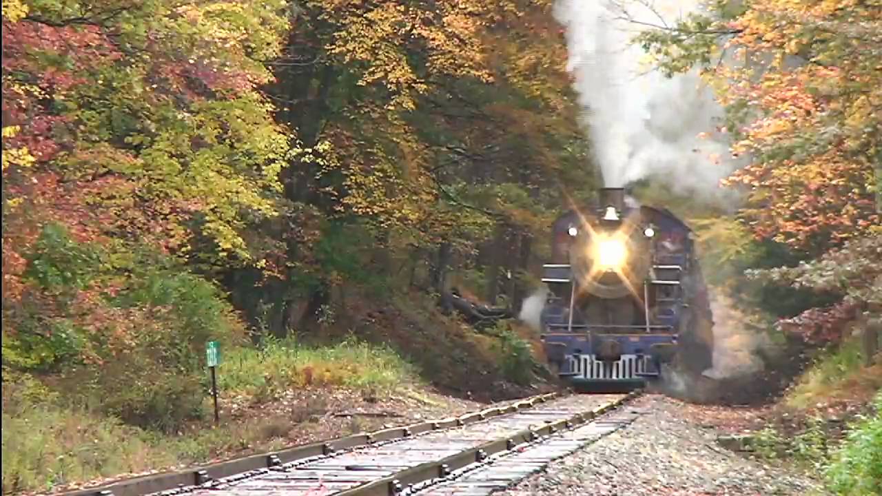 Reading & Northern 425 - Fall Foliage 2009 (HD)
