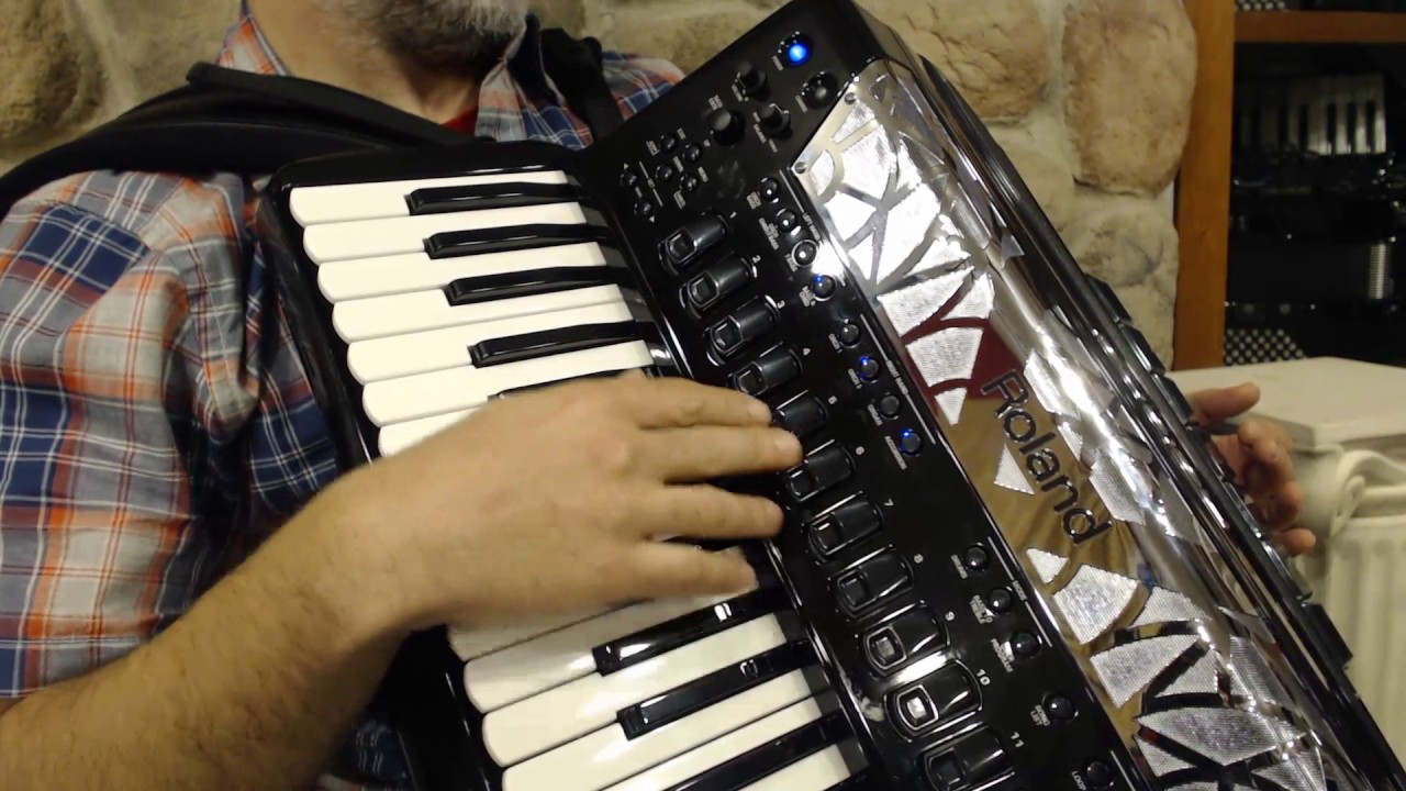 How to Play the Roland FR-8X Digital Accordion - Lesson 1 - Overview, Getting Started, Controls