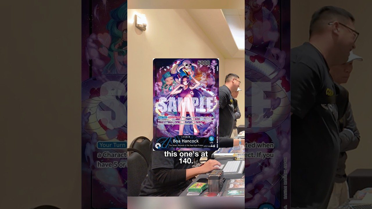 Ещё одна фигурка по One Piece! с карточкой.