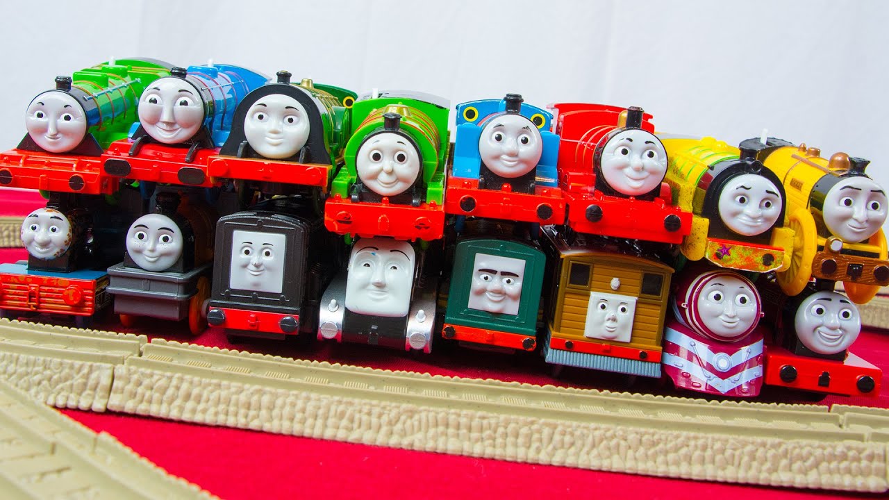 RACE 4 Thomas and Friends TrackMaster Train Collection Fastest Engine Competition