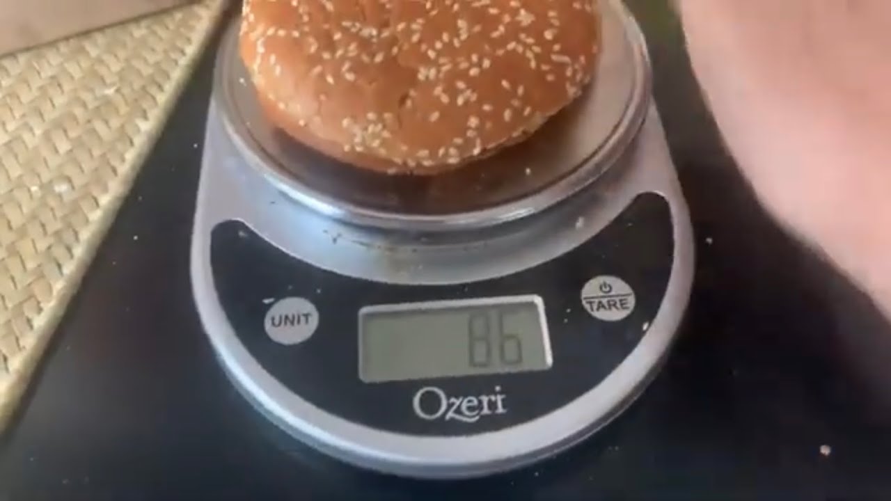 Burger King Whopper bun weight 86g 4&rdquo;x4.5&rdquo; diameter BK