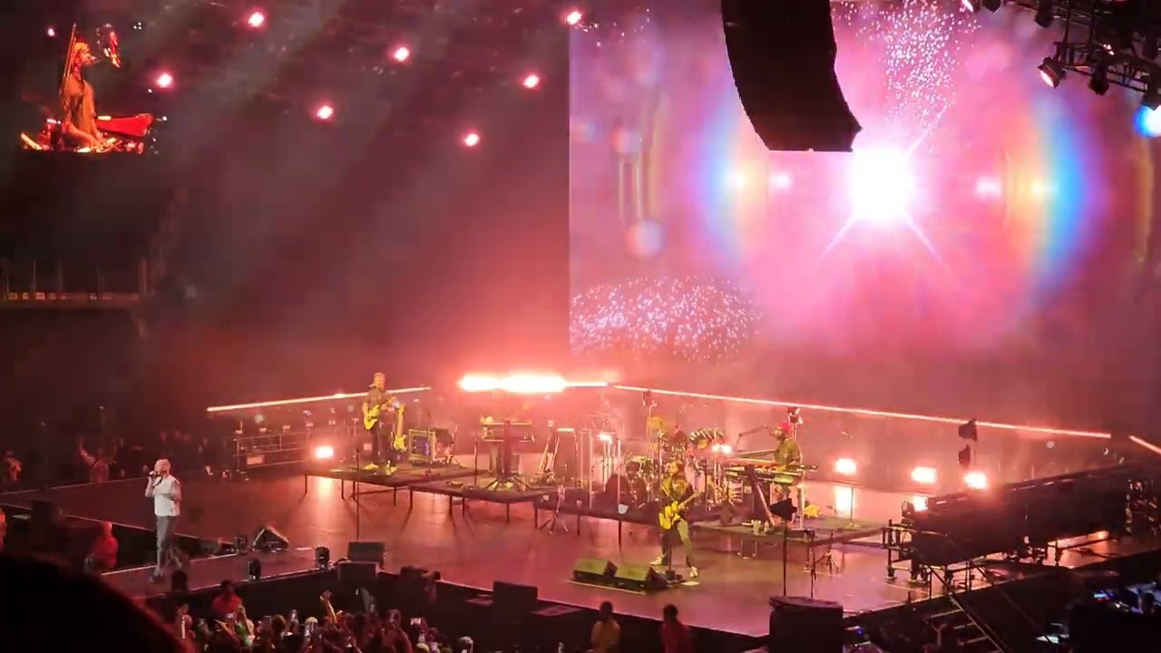 Love Somebody - Maroon 5 Live in London | 3 July 2023