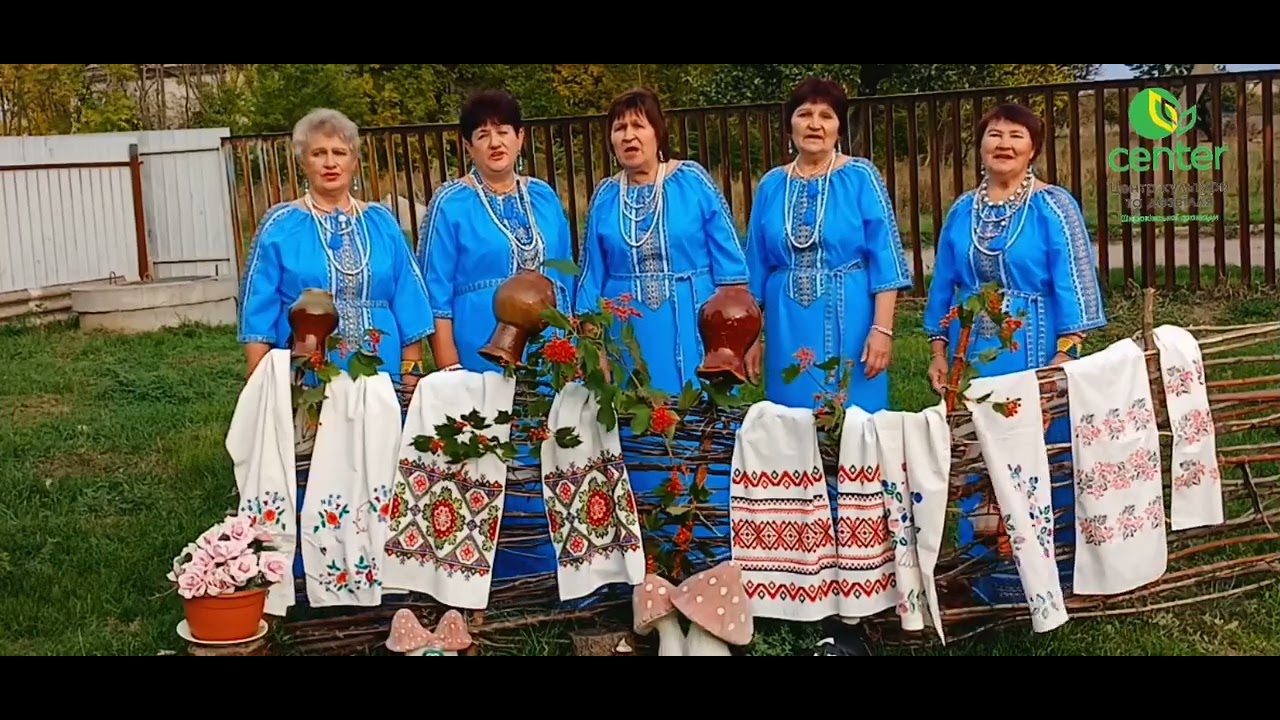 У полі береза....