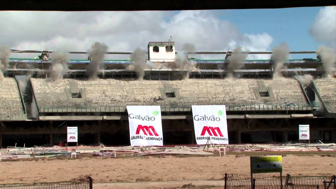 Vídeo oficial da obra de reforma e modernização do estádio Castelão
