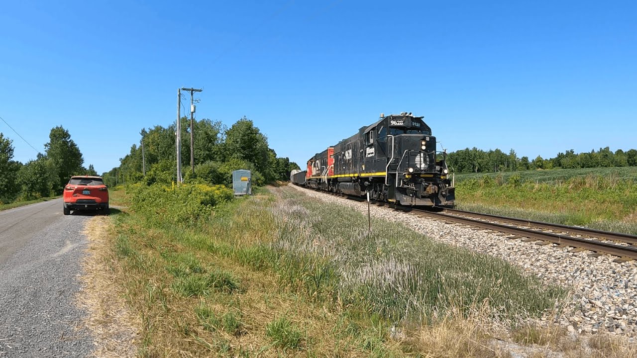 IC Deathstar leader! Awesome P3! A bunch of cool trains across Eastern Ontario.