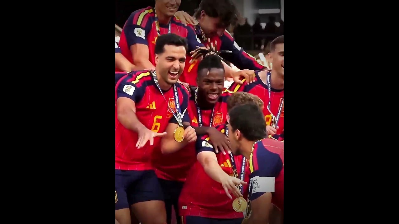 The King of Spain celebrated with the national football team