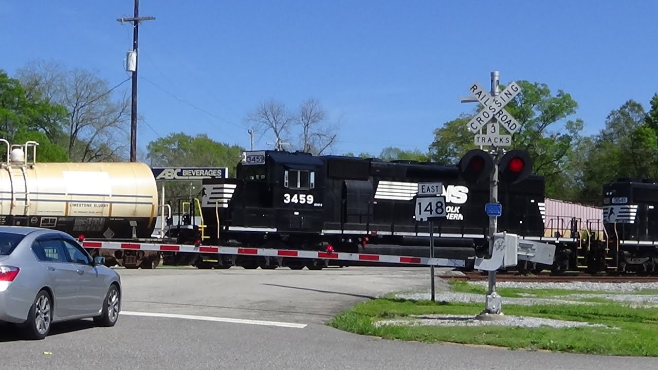 3rd Street (AL 148) Railroad Crossing #2, Sylacauga, AL