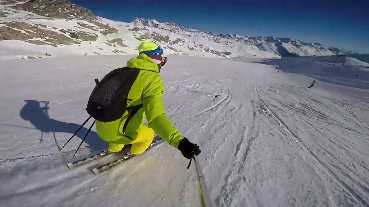 Skiing in Sölden with perfect weather. GoPro Hero 4